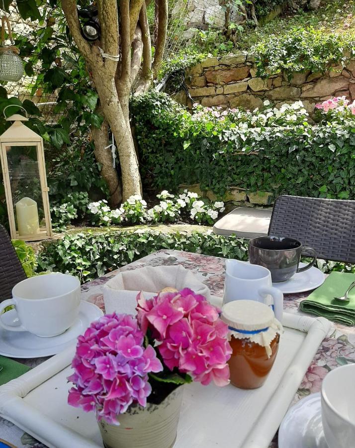Casa sul Lago a Brenzone sul Garda Esterno foto
