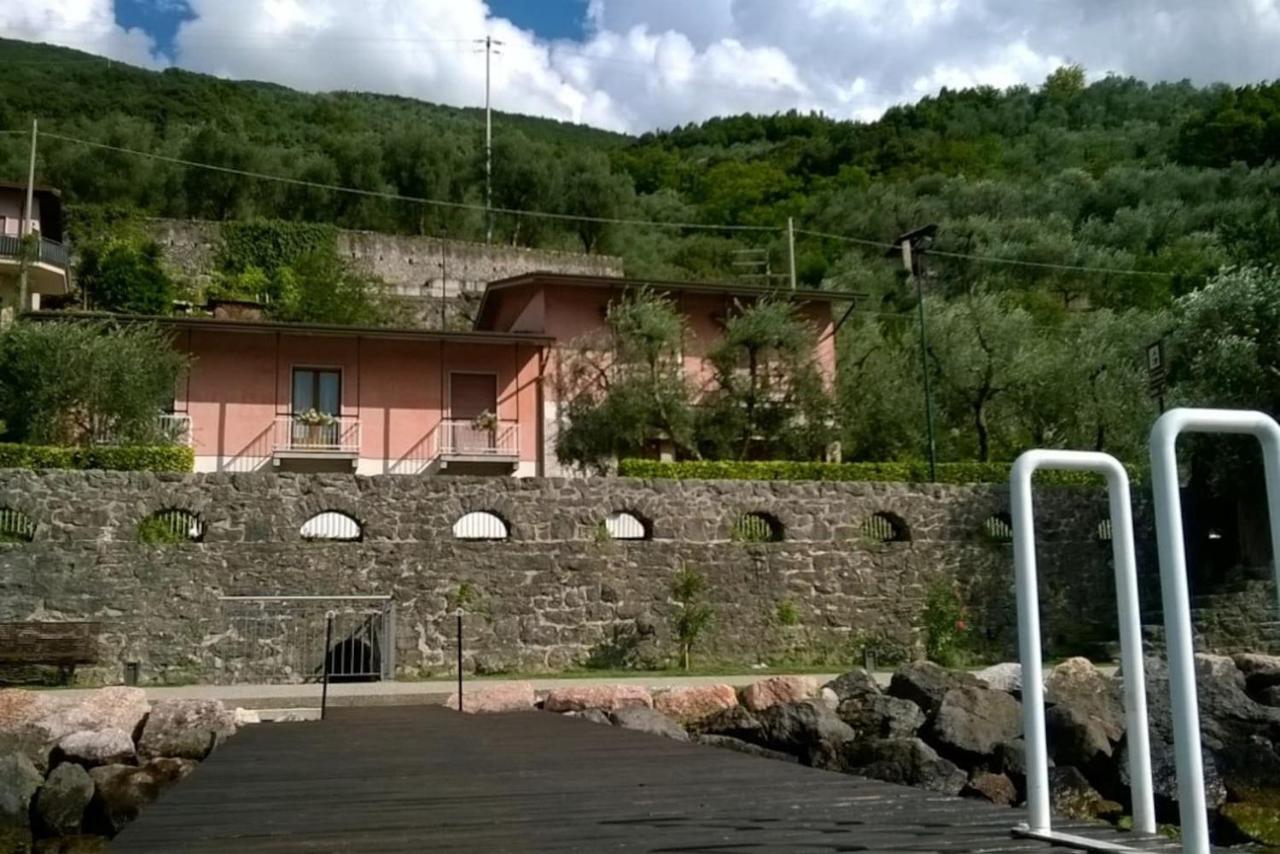Casa sul Lago a Brenzone sul Garda Esterno foto