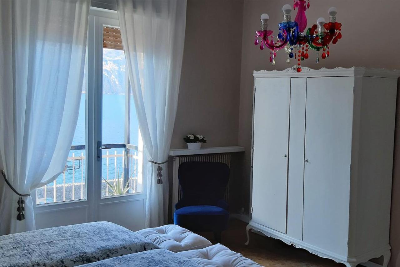 Casa sul Lago a Brenzone sul Garda Esterno foto