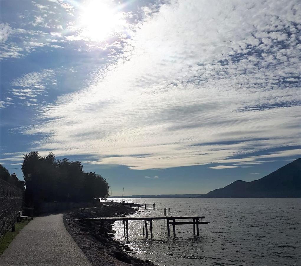 Casa sul Lago a Brenzone sul Garda Esterno foto